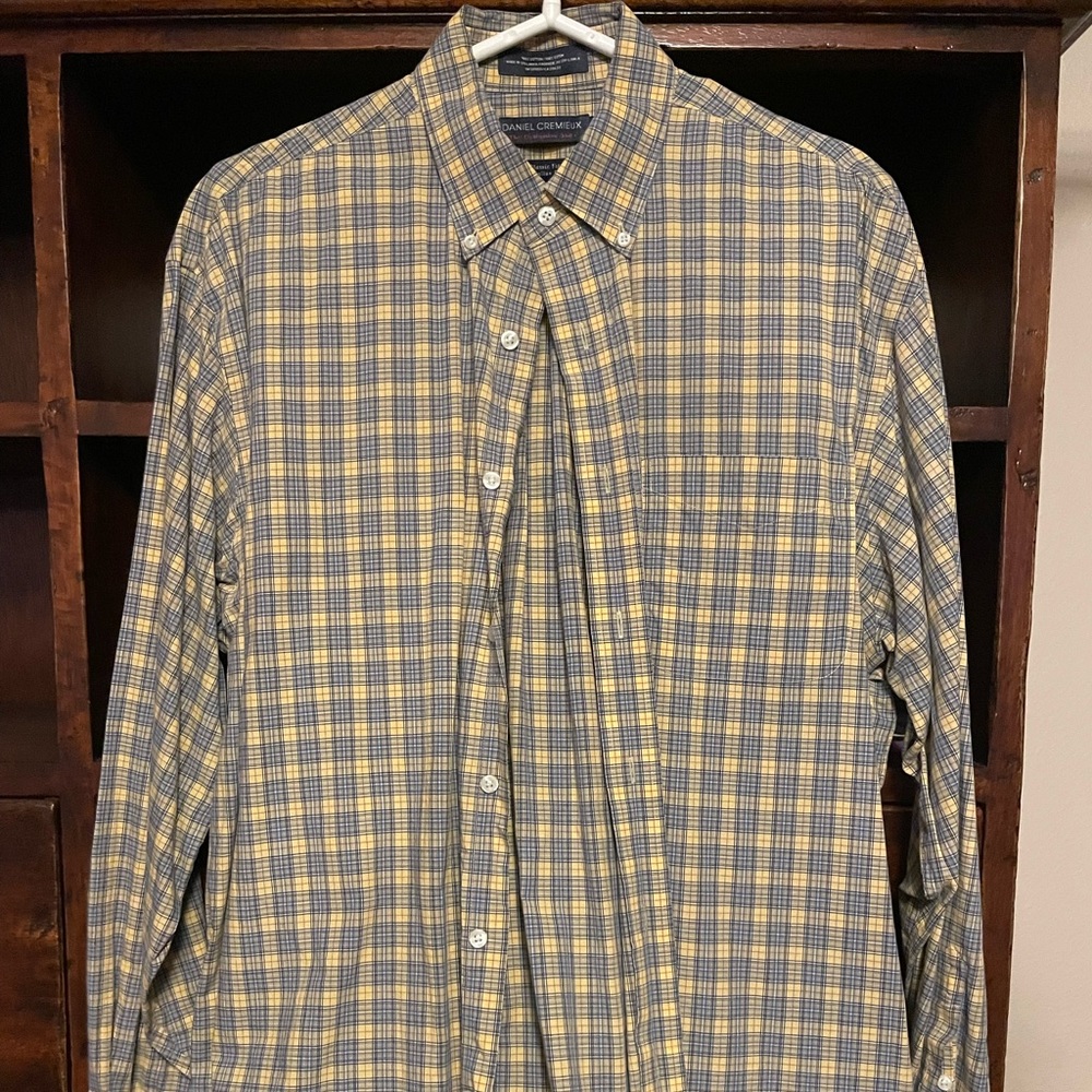 Daniel Cremiuex button down size Large. Great condition, barely worn.